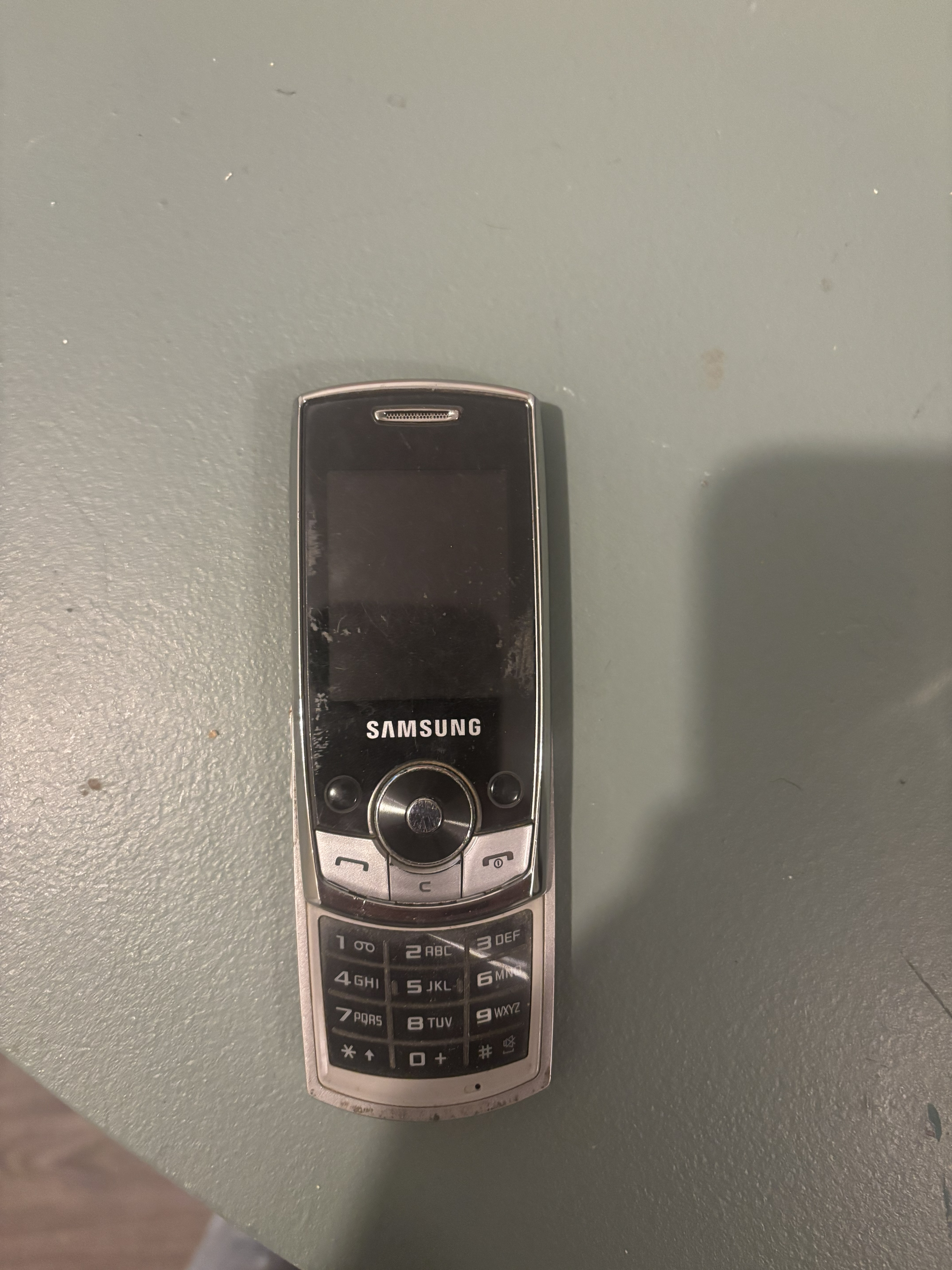 Samsung J700
